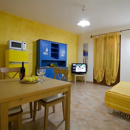 Balconi Sul Mare Apartment